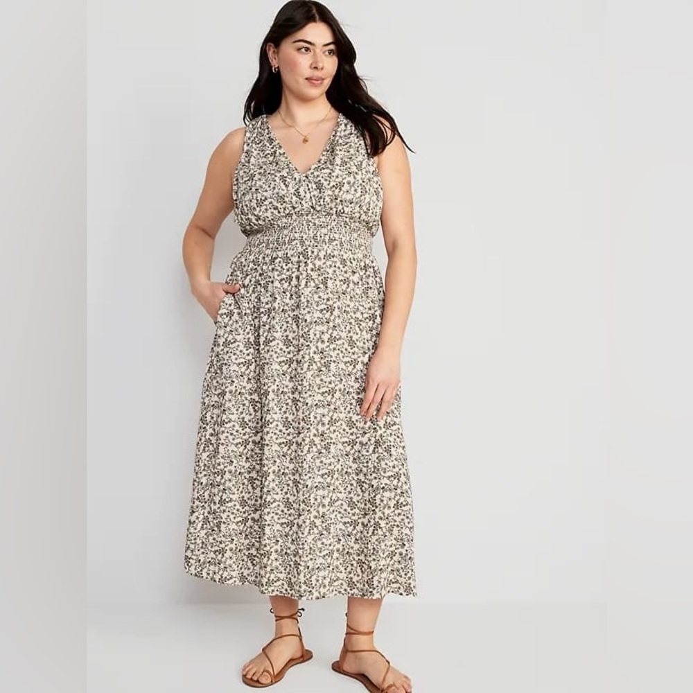 NWT Old Navy Waist-Defined Floral Sleeveless Tie-Back Smocked Maxi Dress XL